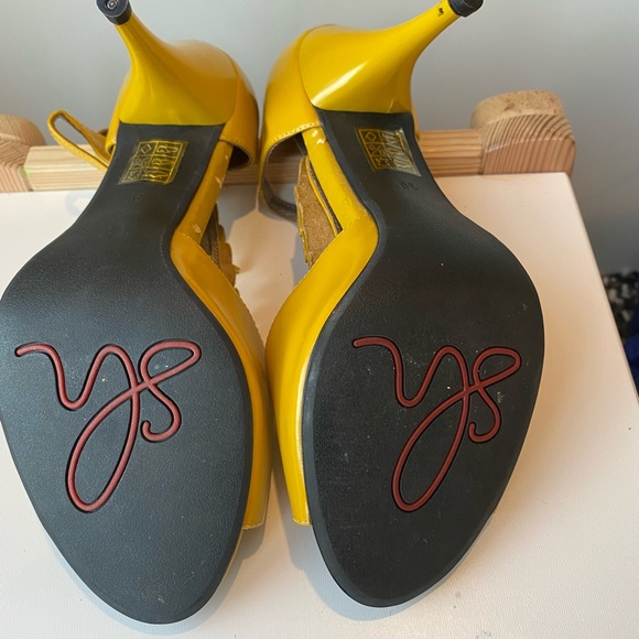 Beautiful high heels size euro 39, us 8,5 - Picture 4 of 8